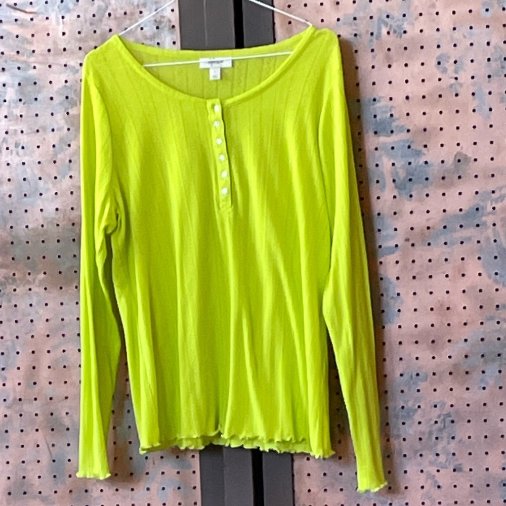 Fun bright green shirt.
